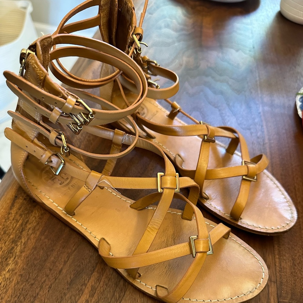 Tory Burch 7 1/2 sandals